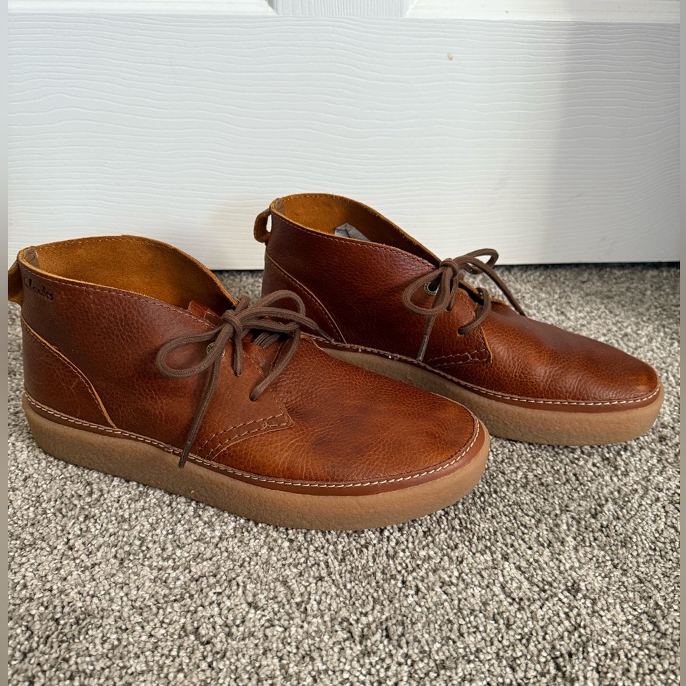 Clarks Tan Leather Chukka Boots